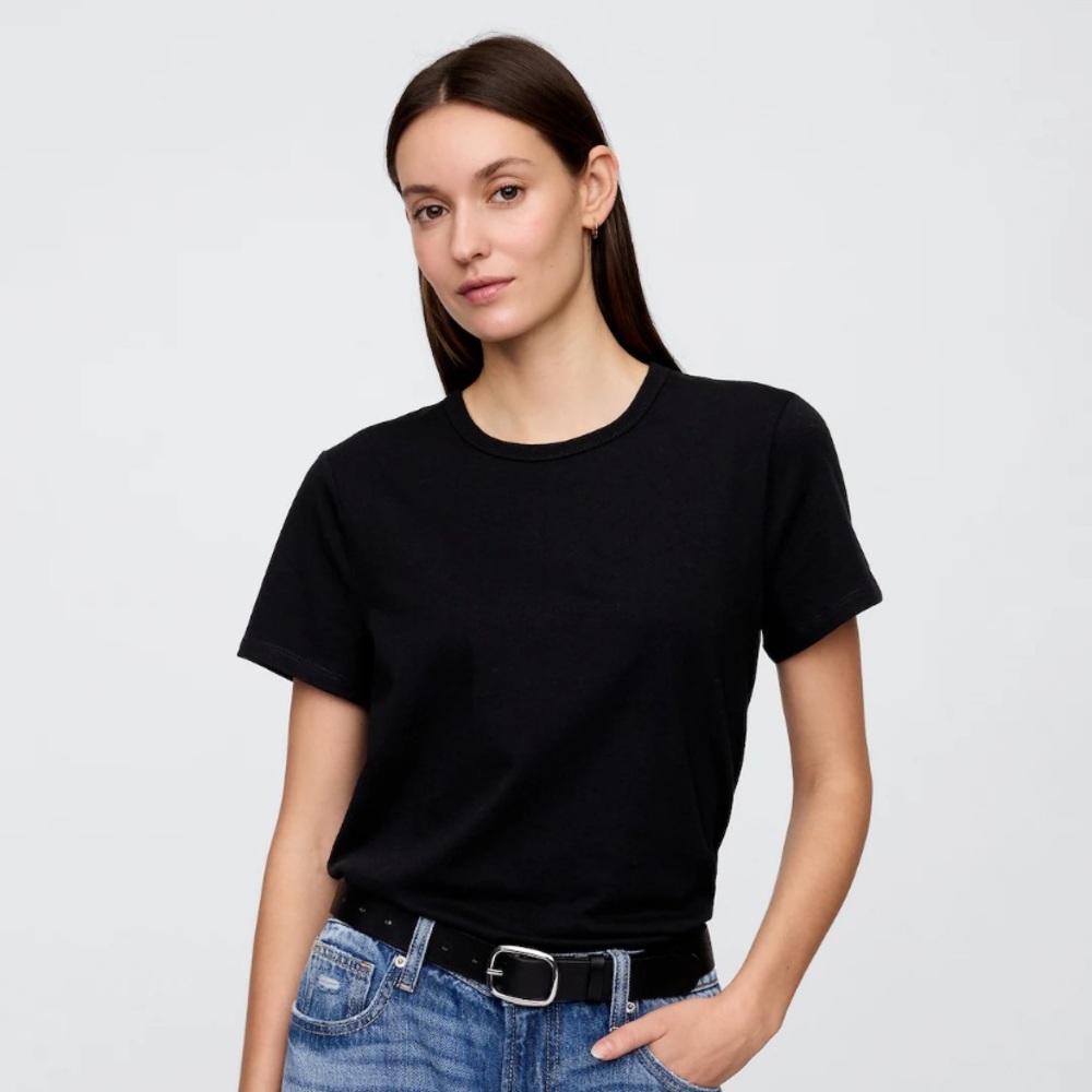 3/$20! GAP Favorite T